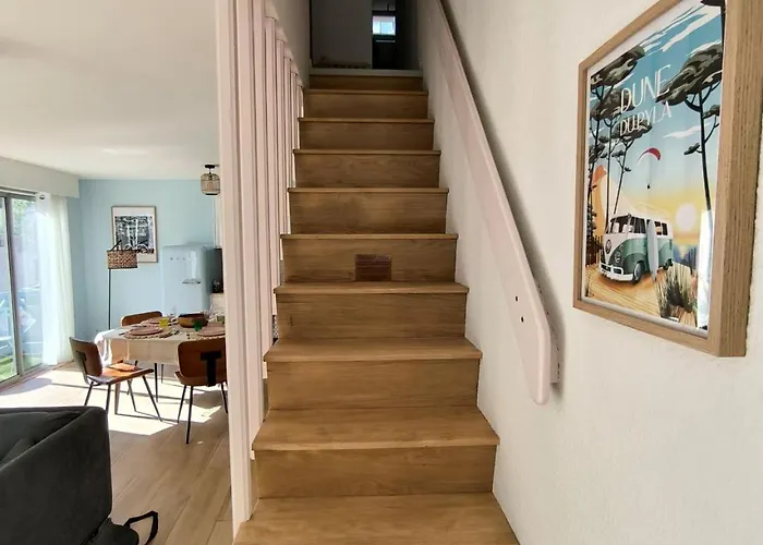 Elegant 4 Couchages Et Parking - 5mn De La Et Des Commerces Apartment